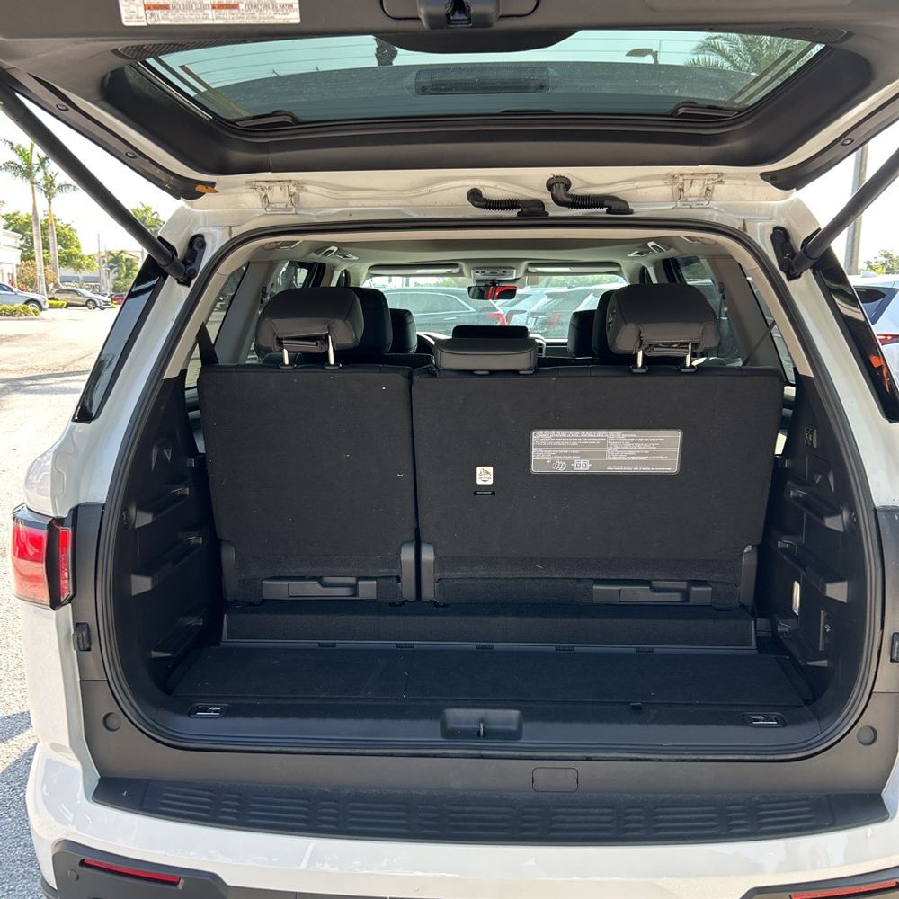 2024 Toyota Sequoia SR5