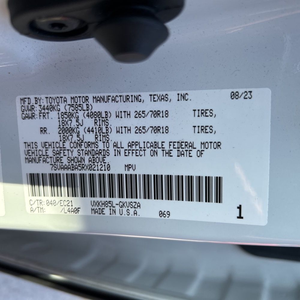2024 Toyota Sequoia SR5