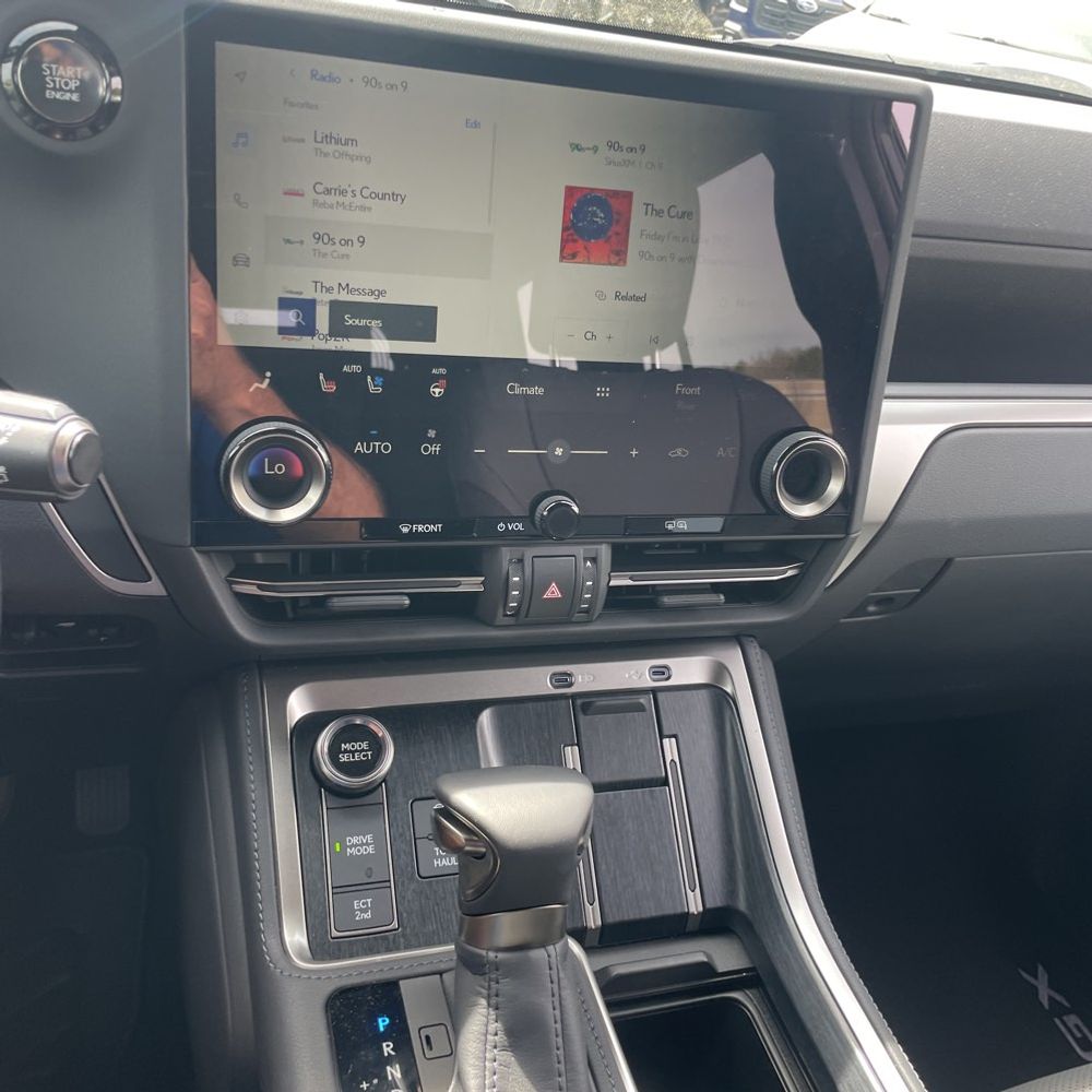 2025 Lexus GX 550 Premium
