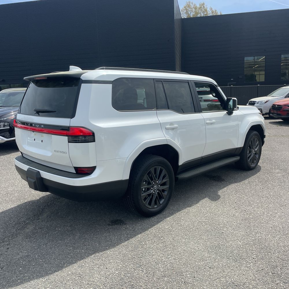 2025 Lexus GX 550 Premium