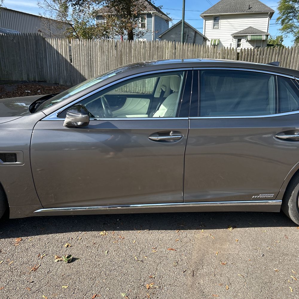 2022 Lexus LS 500h Base