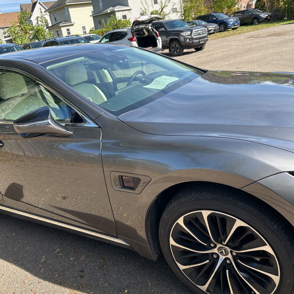 2022 Lexus LS 500h Base