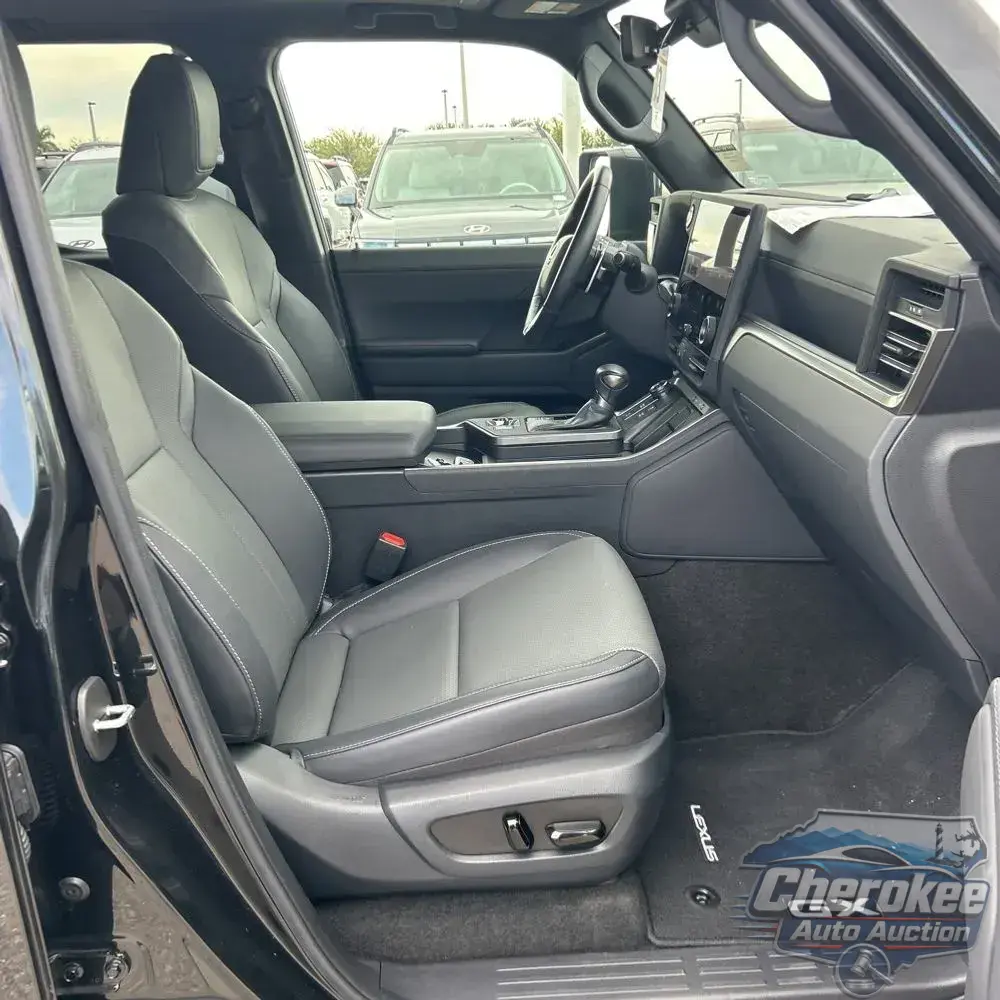 2024 Lexus GX 550 Premium