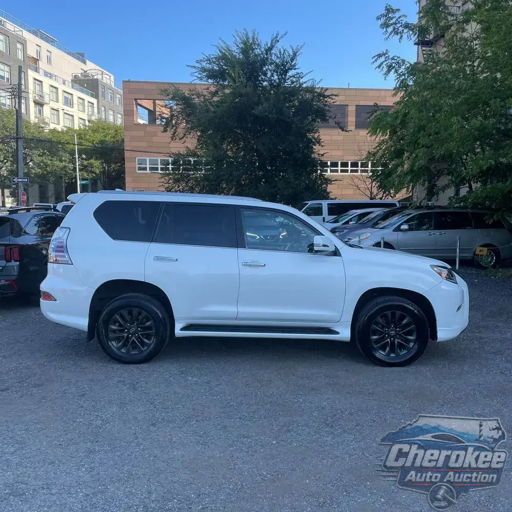 2022 Lexus GX 460 Base