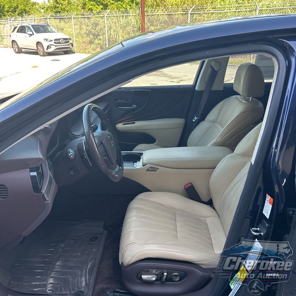 2019 Lexus LS 500h Base