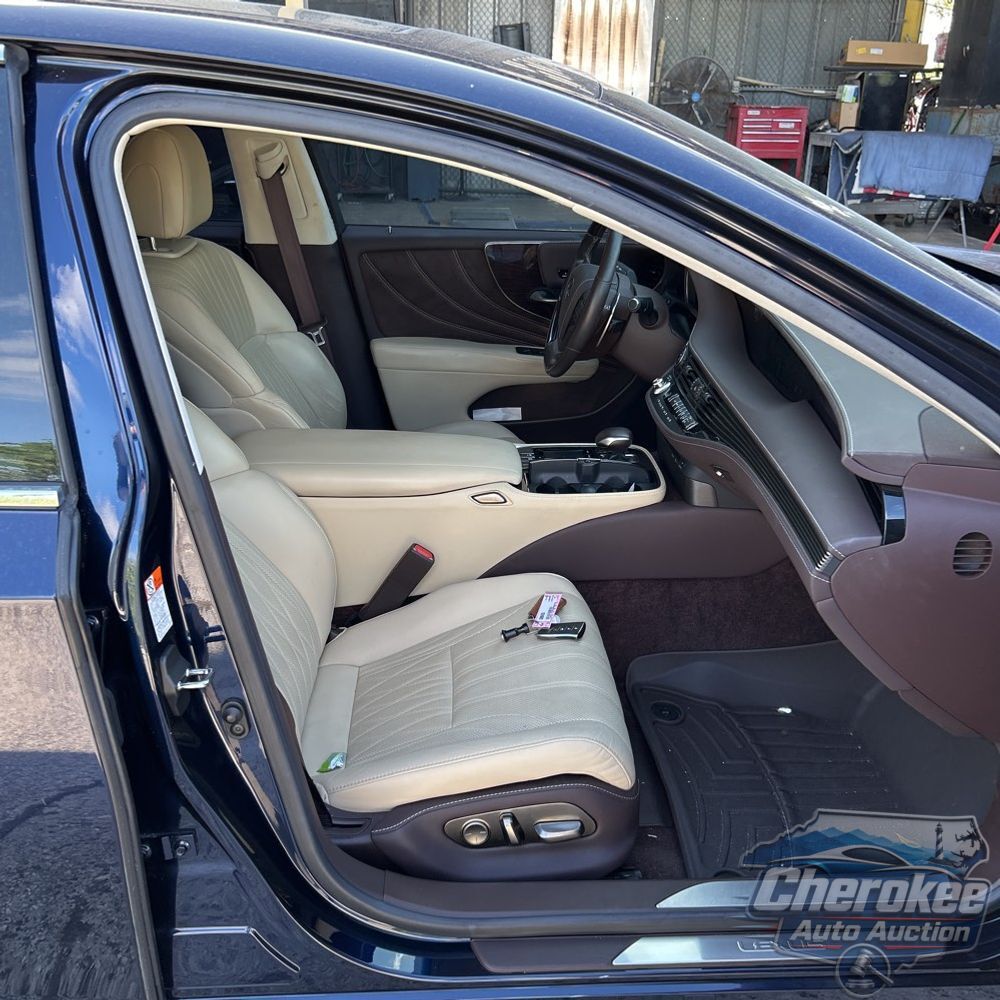 2019 Lexus LS 500h Base