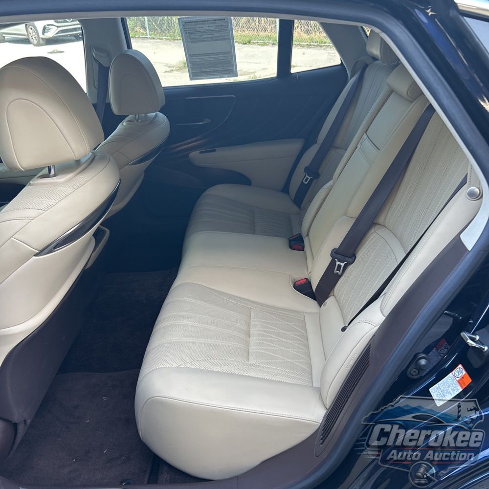 2019 Lexus LS 500h Base