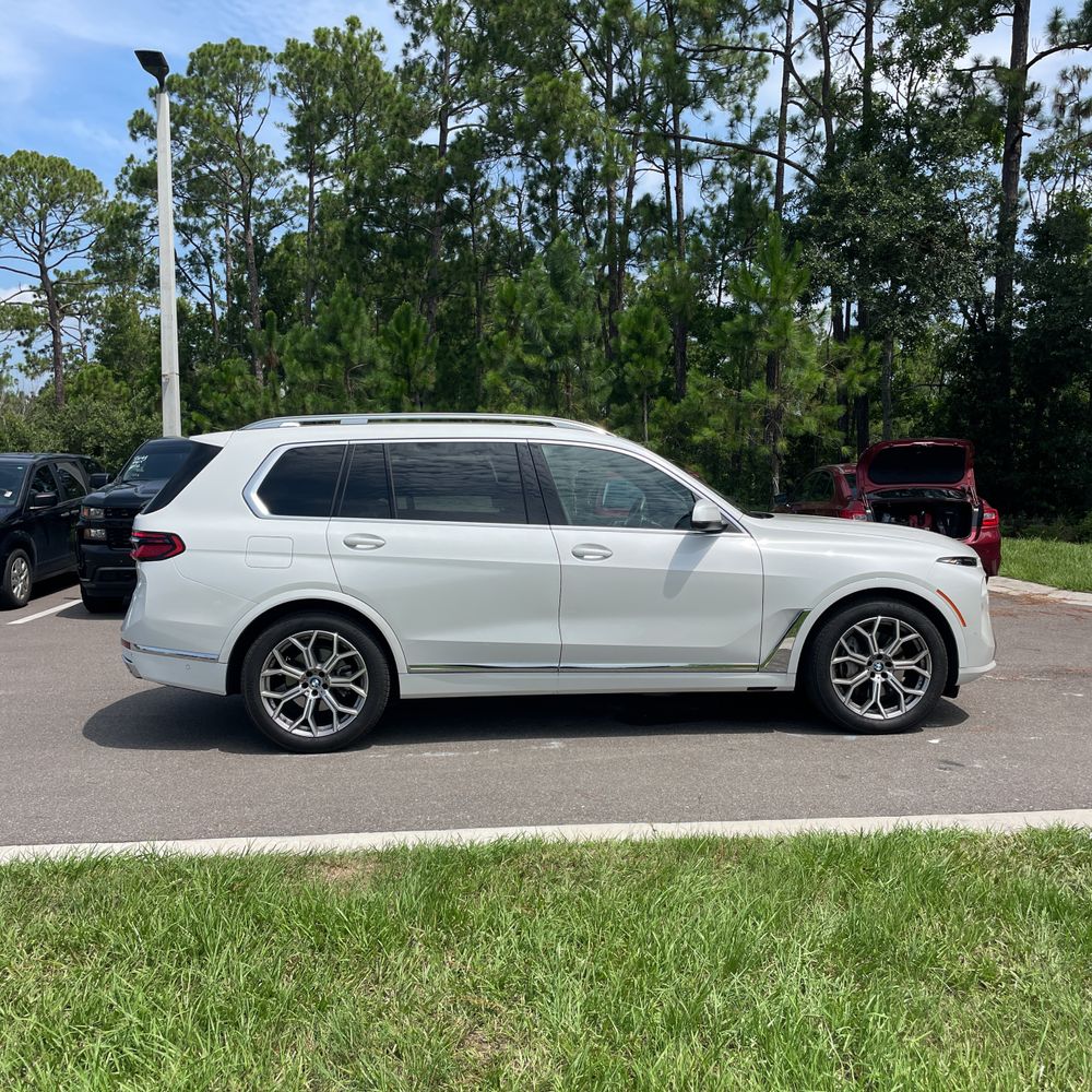 2024 BMW X7 XDrive40i