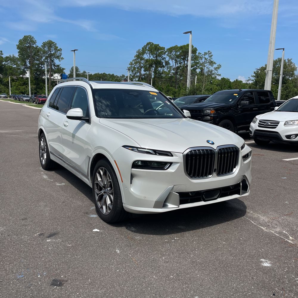 2024 BMW X7 XDrive40i