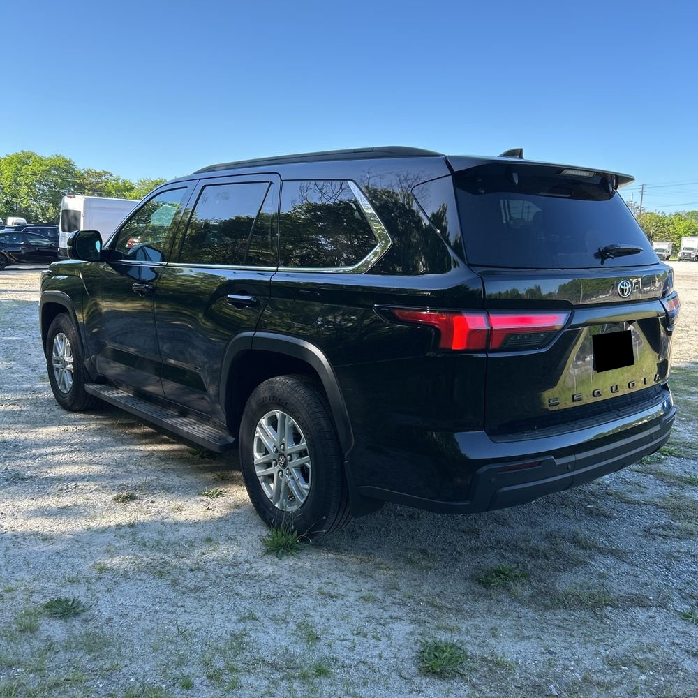 2025 Toyota Sequoia SR5
