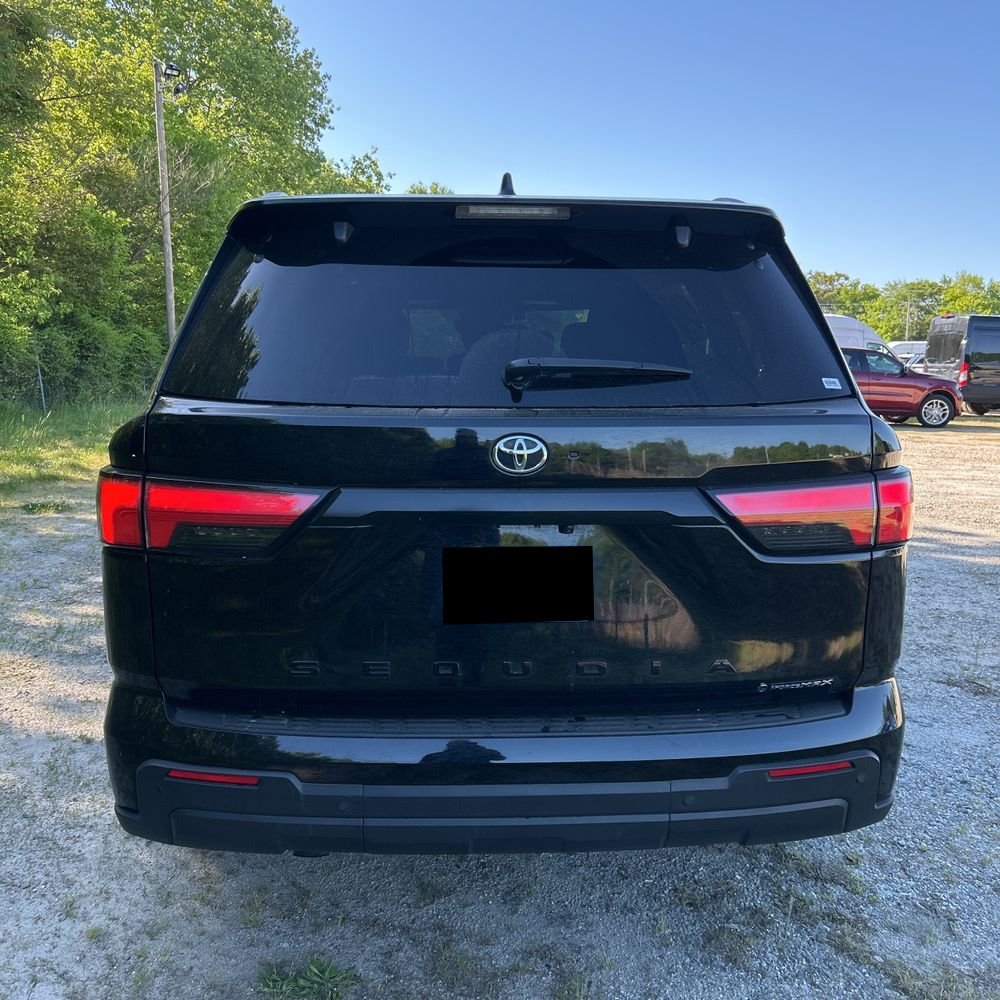 2025 Toyota Sequoia SR5