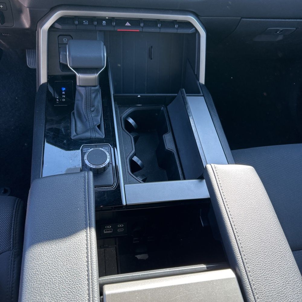 2025 Toyota Sequoia SR5