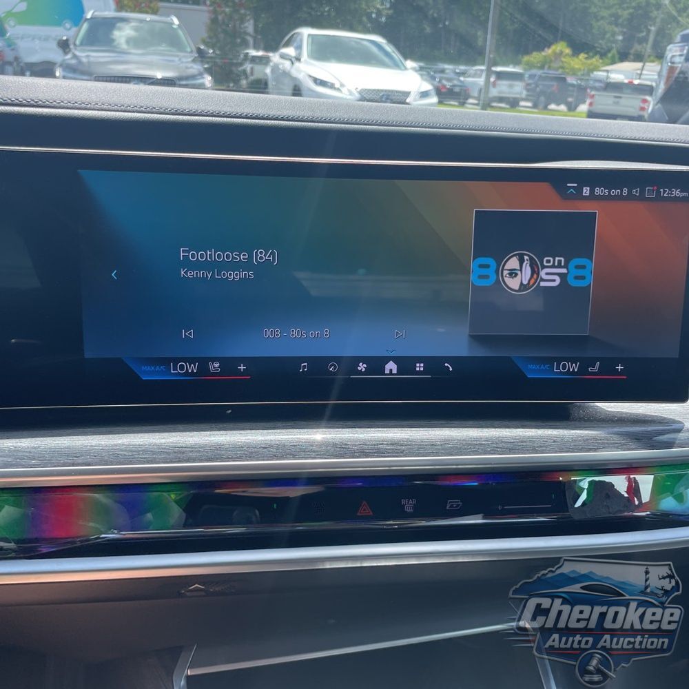 2023 BMW 7-Series 740i