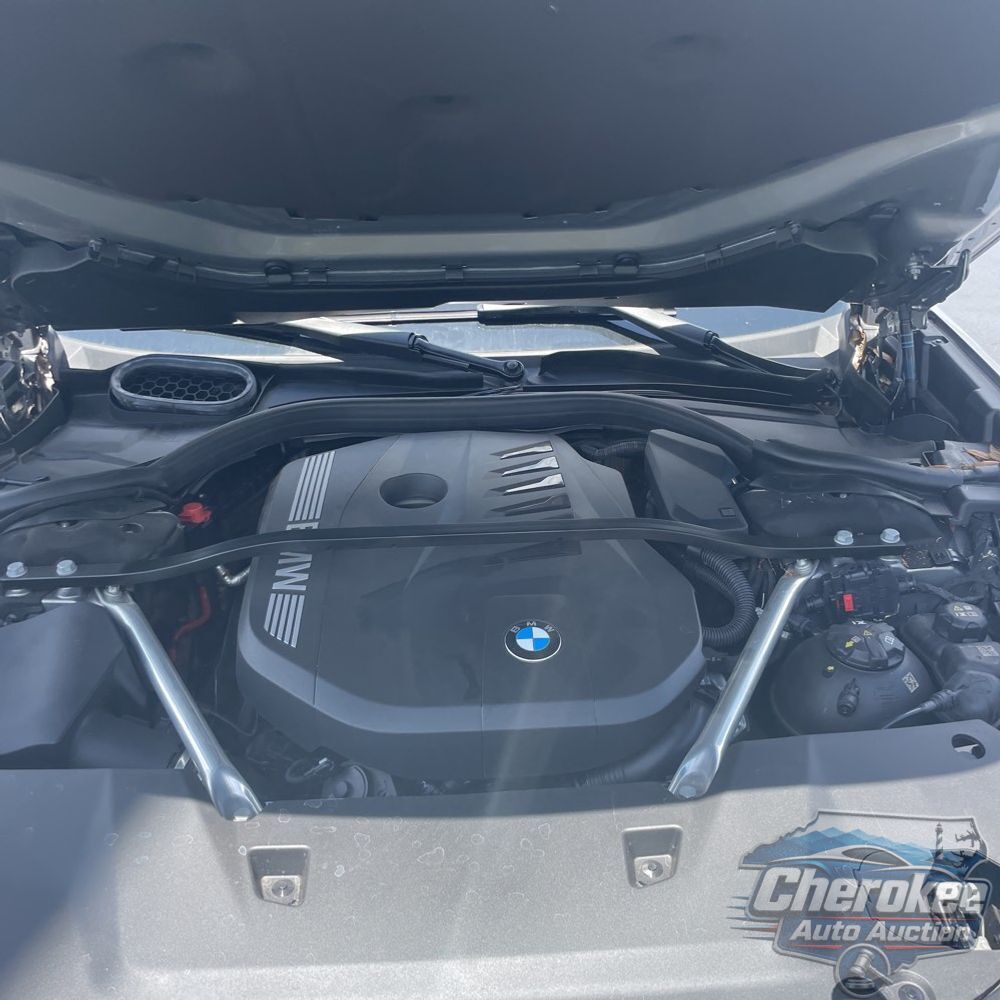 2023 BMW 7-Series 740i