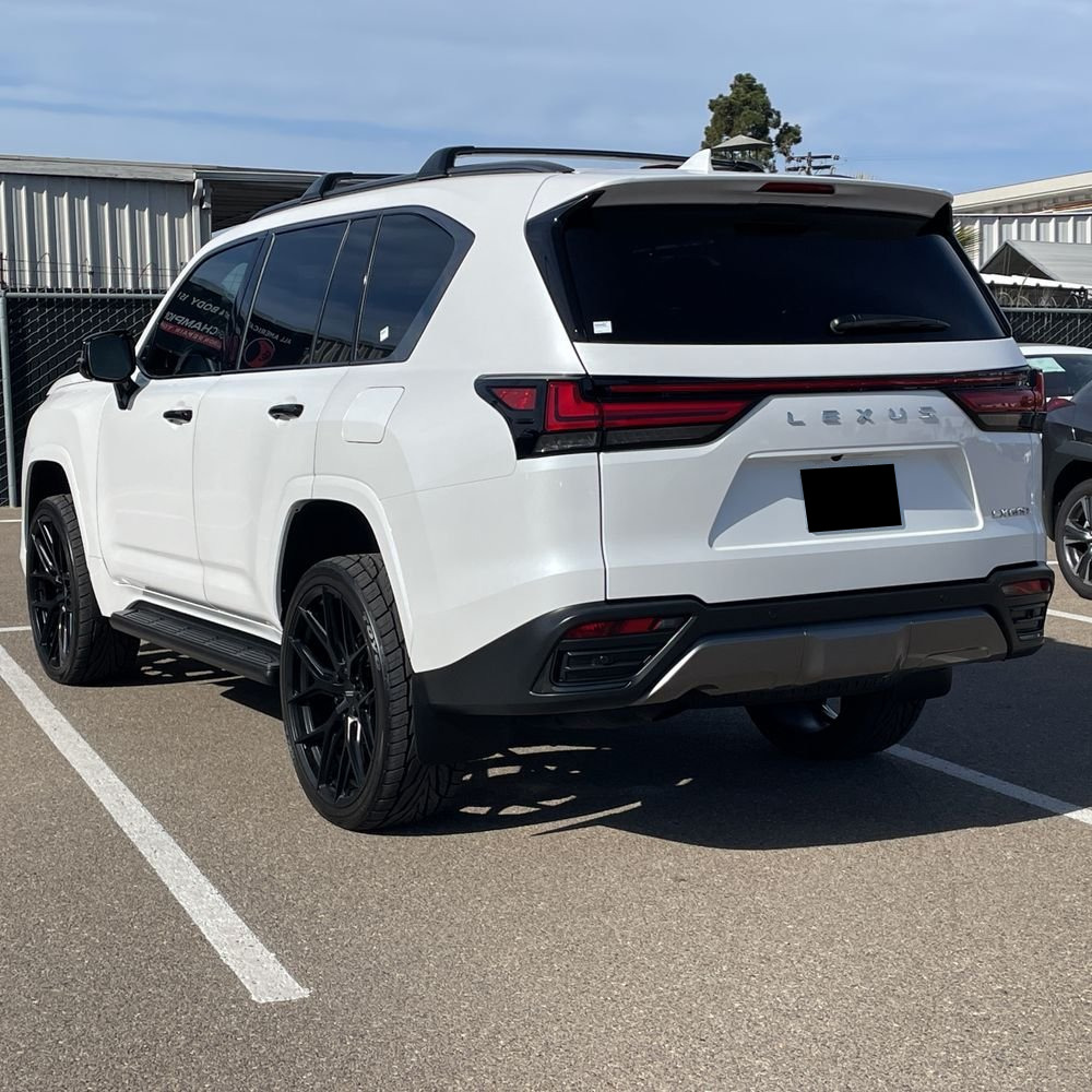 2024 Lexus LX 600 Luxury