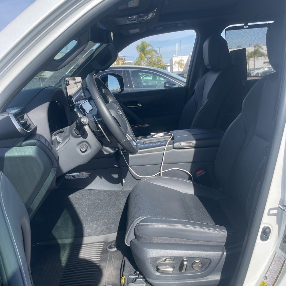 2024 Lexus LX 600 Luxury