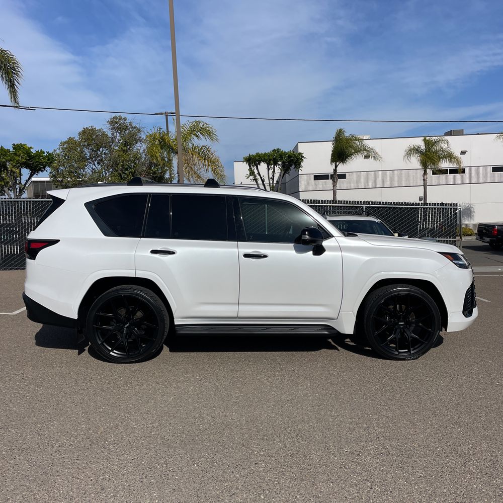 2024 Lexus LX 600 Luxury