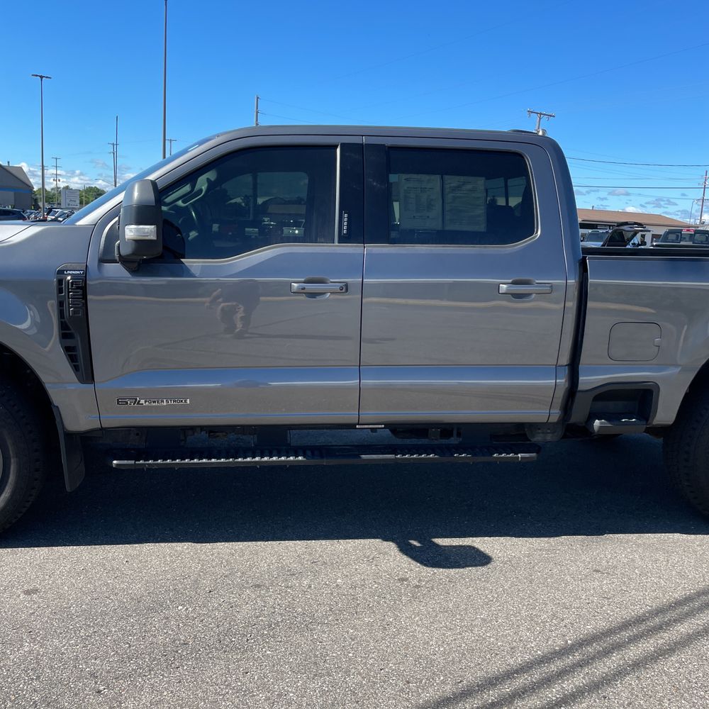 2023 Ford F250 S/D Lariat