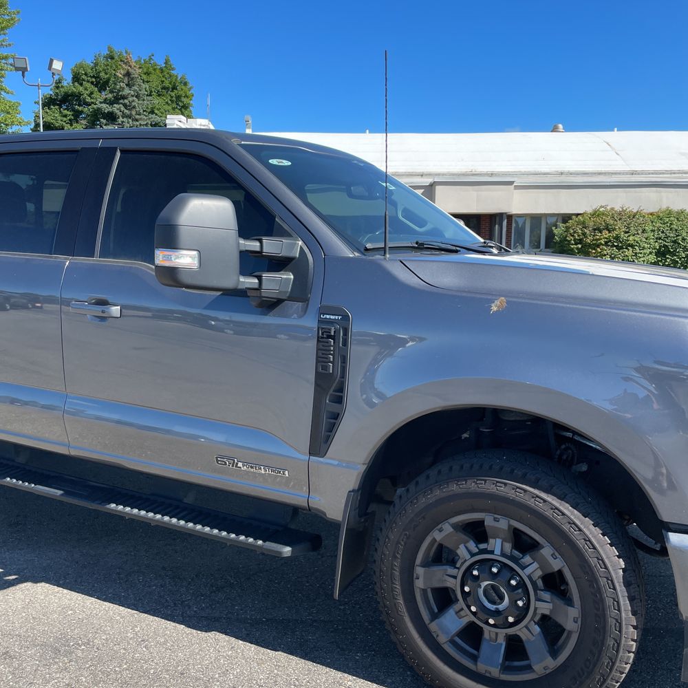 2023 Ford F250 S/D Lariat