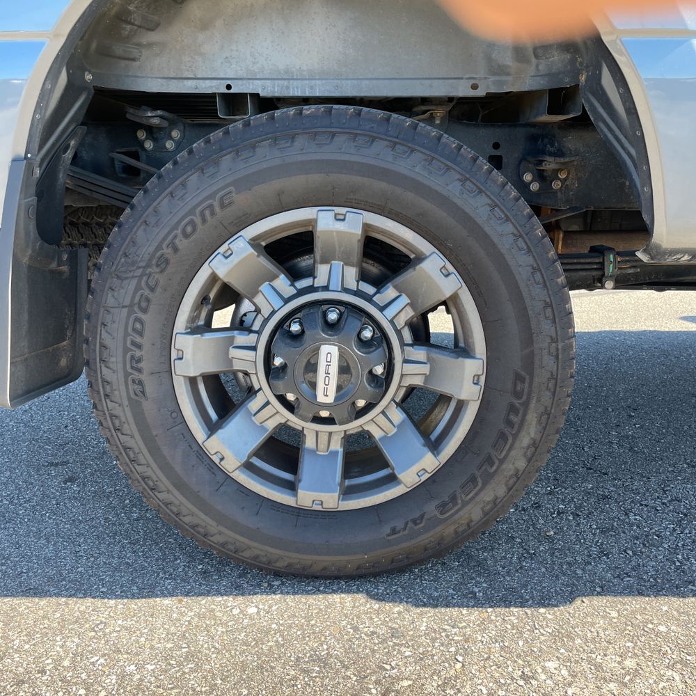 2023 Ford F250 S/D Lariat