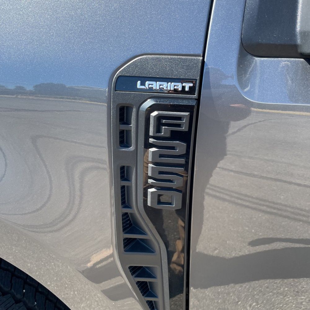 2023 Ford F250 S/D Lariat