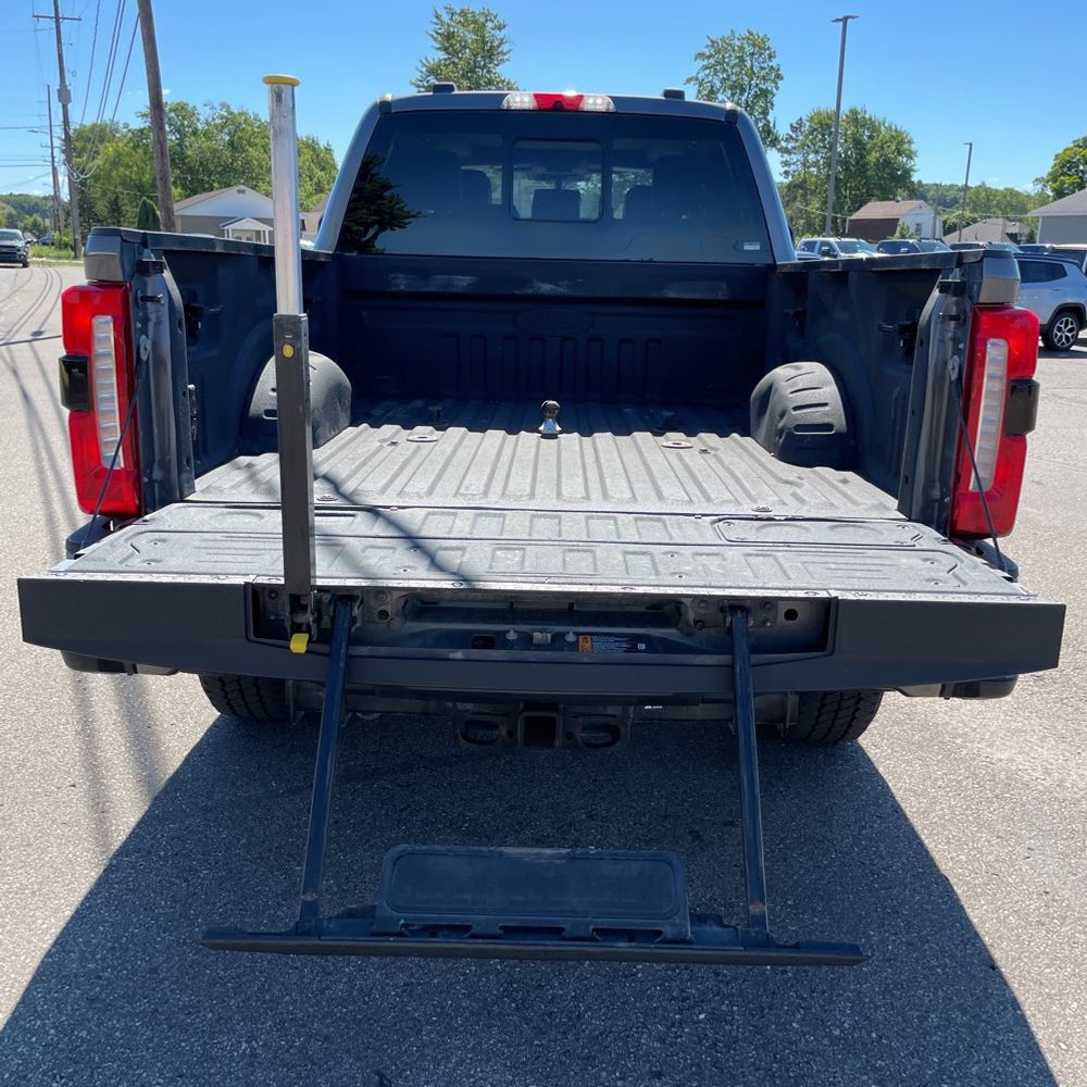 2023 Ford F250 S/D Lariat