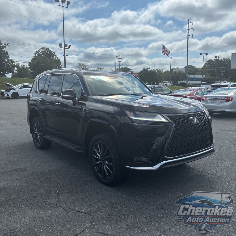 2022 Lexus LX 600 F SPORT Handling