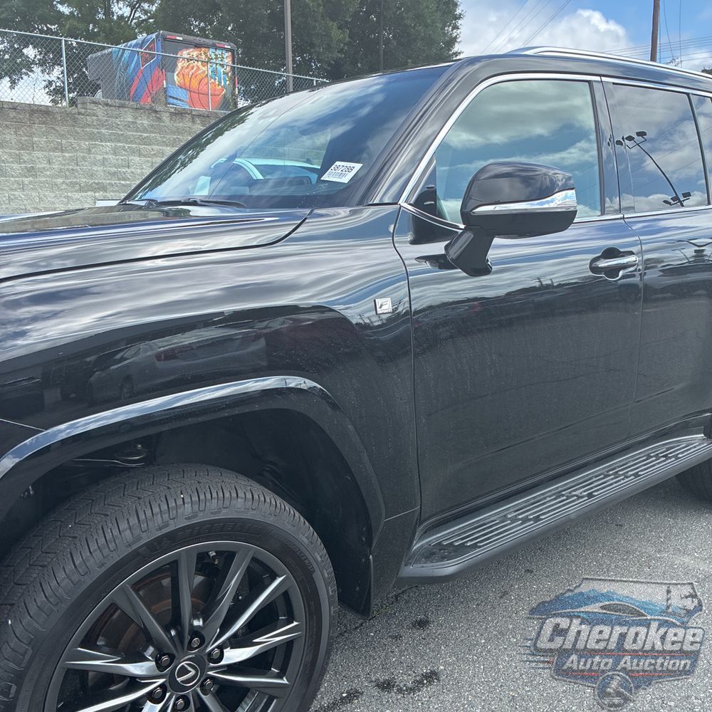 2022 Lexus LX 600 F SPORT Handling