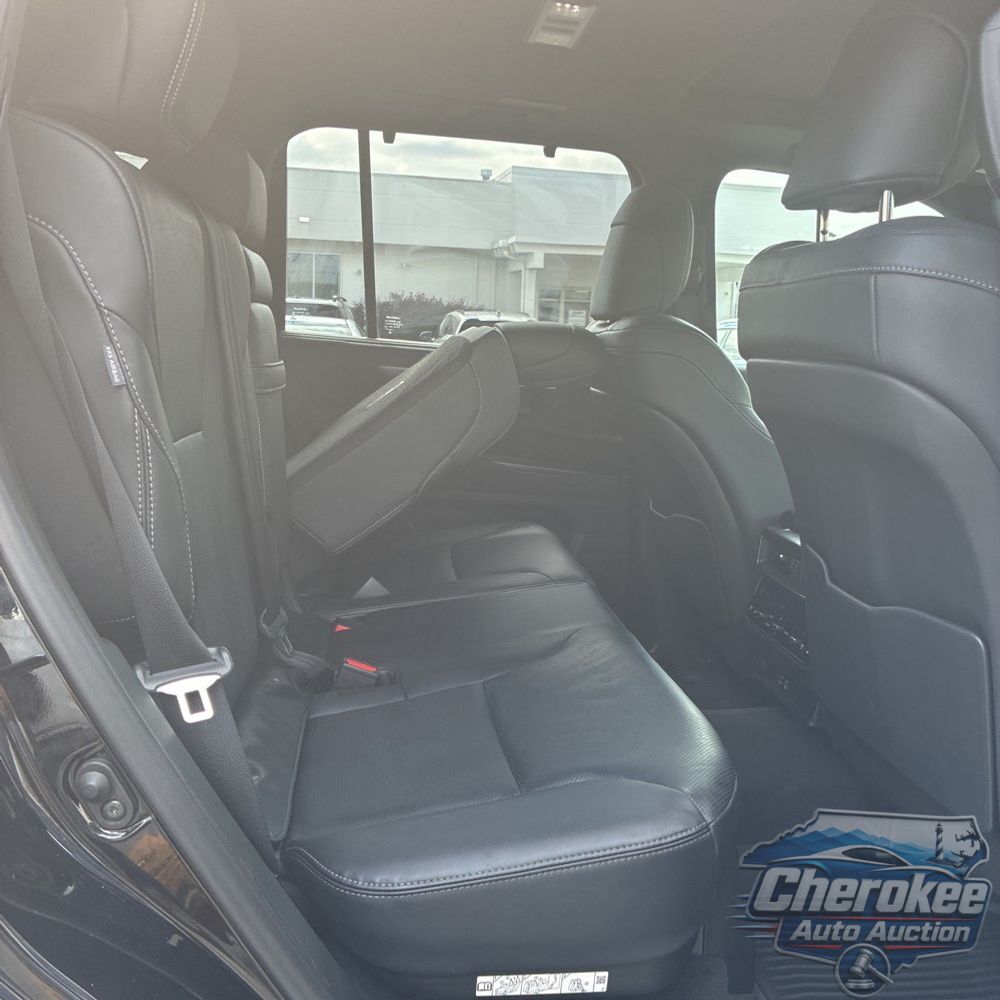 2022 Lexus LX 600 F SPORT Handling