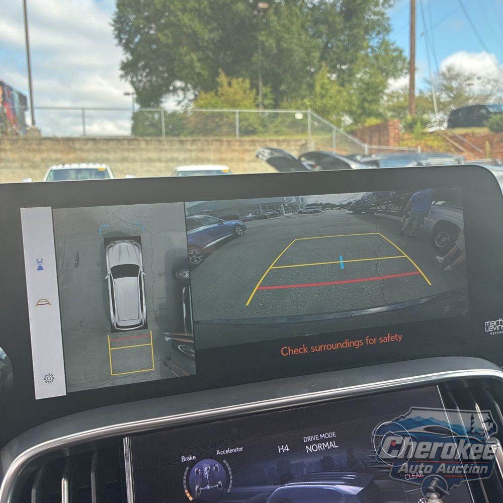 2022 Lexus LX 600 F SPORT Handling