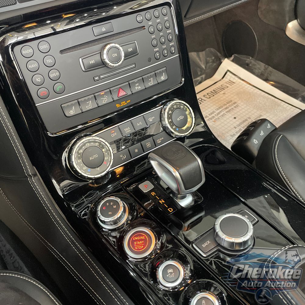 2012 Mercedes-Benz SLS AMG Base