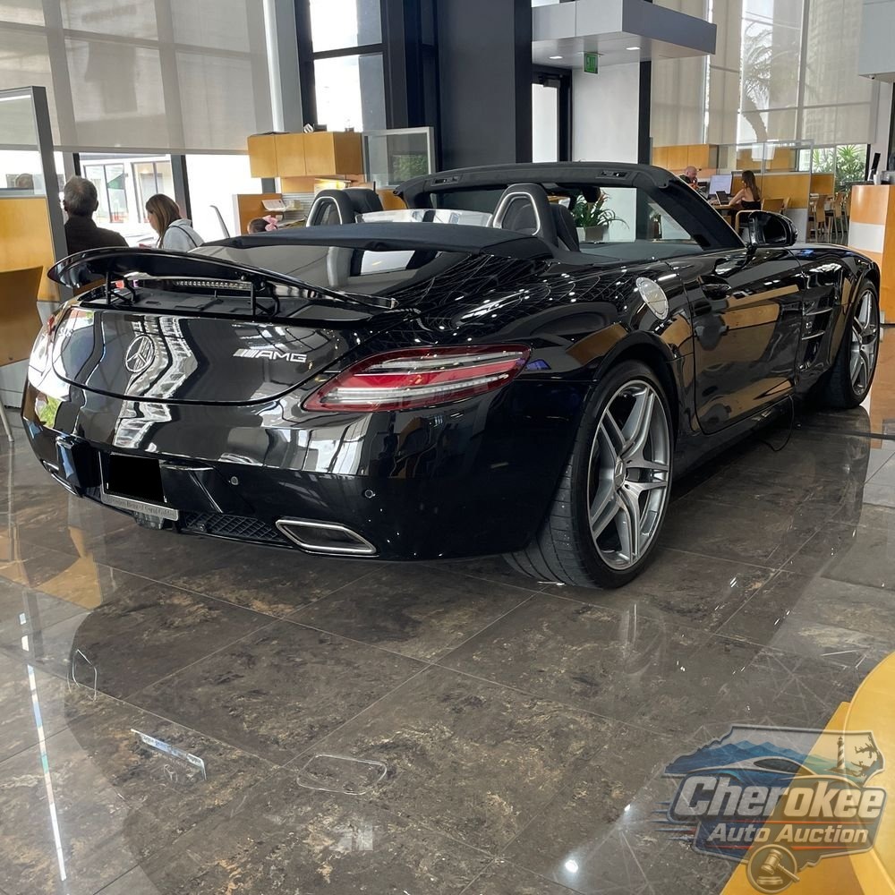 2012 Mercedes-Benz SLS AMG Base