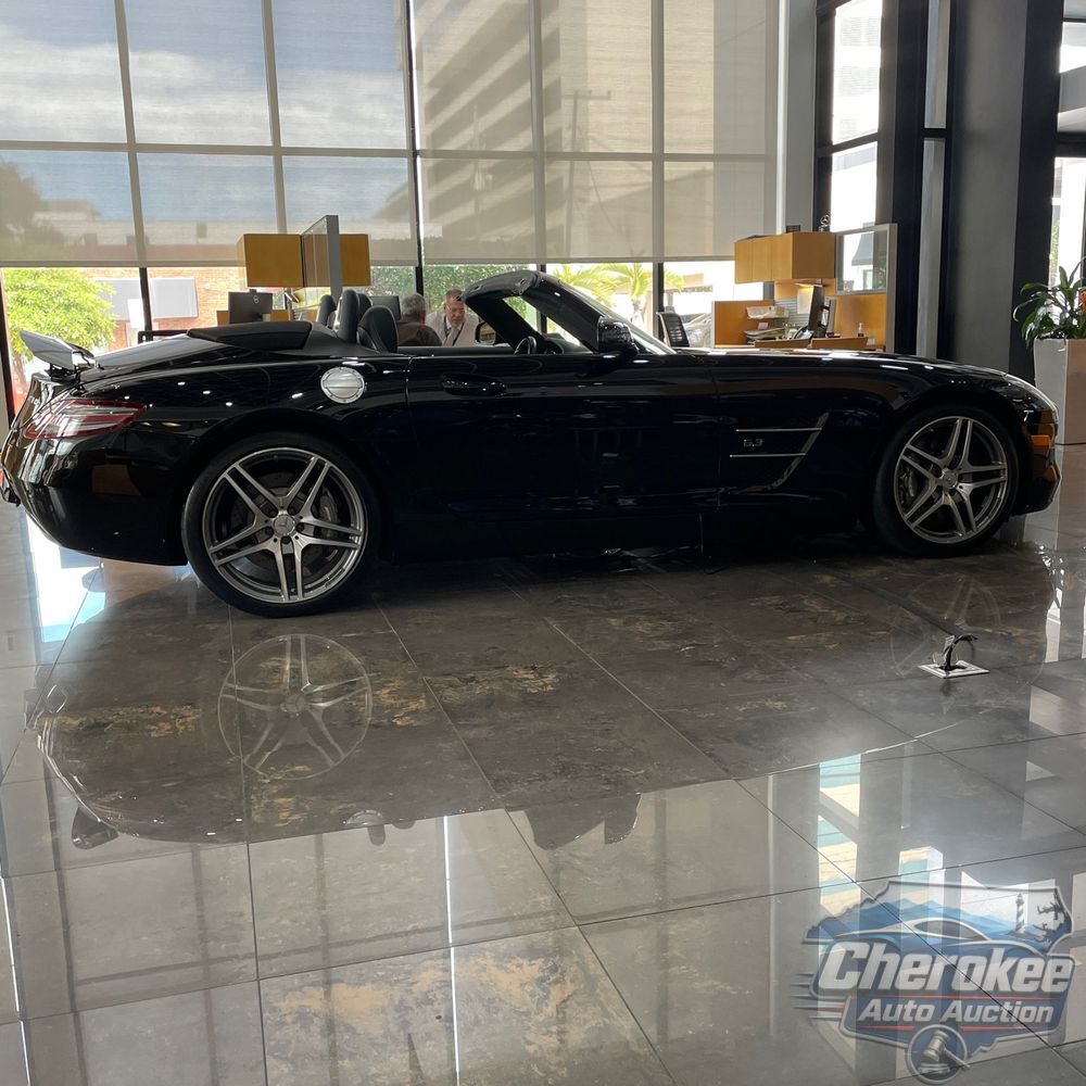 2012 Mercedes-Benz SLS AMG Base