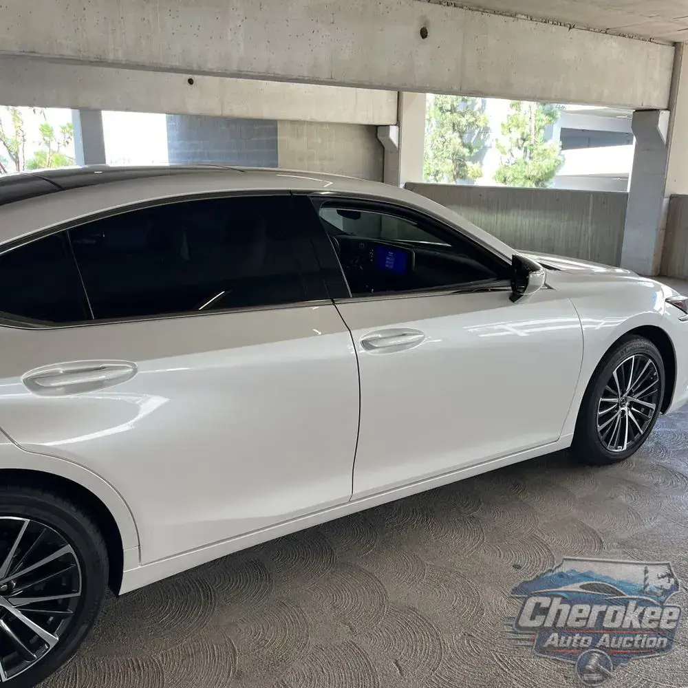 2025 Lexus ES 350 Base