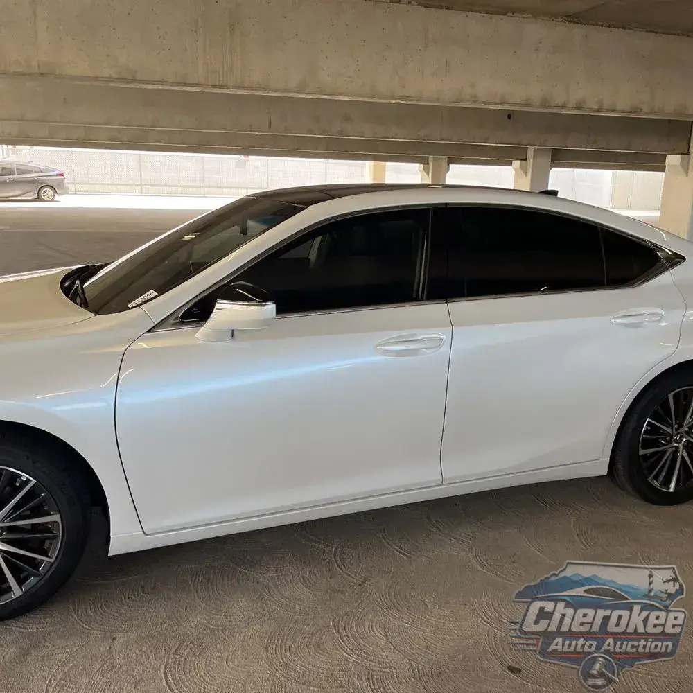 2025 Lexus ES 350 Base