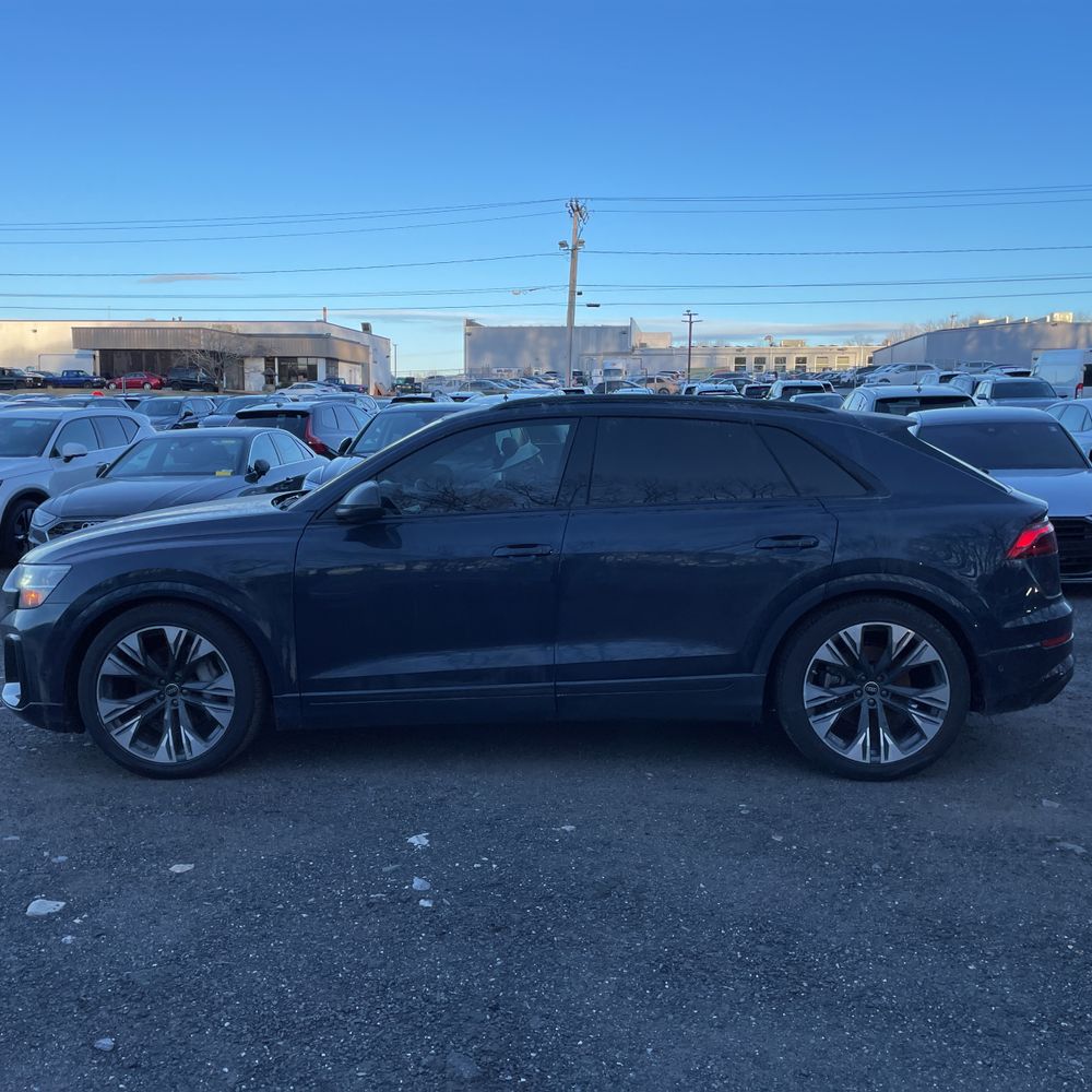2024 Audi Q8 Prestige 55