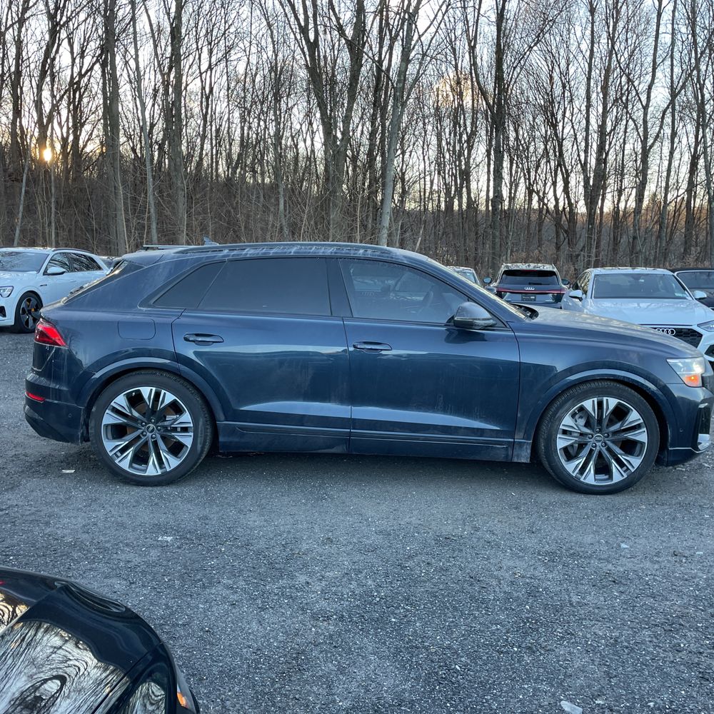 2024 Audi Q8 Prestige 55