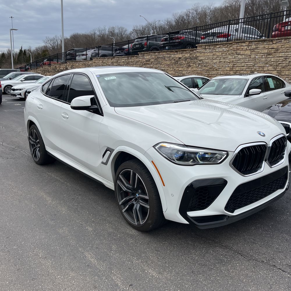 2022 BMW X6 M