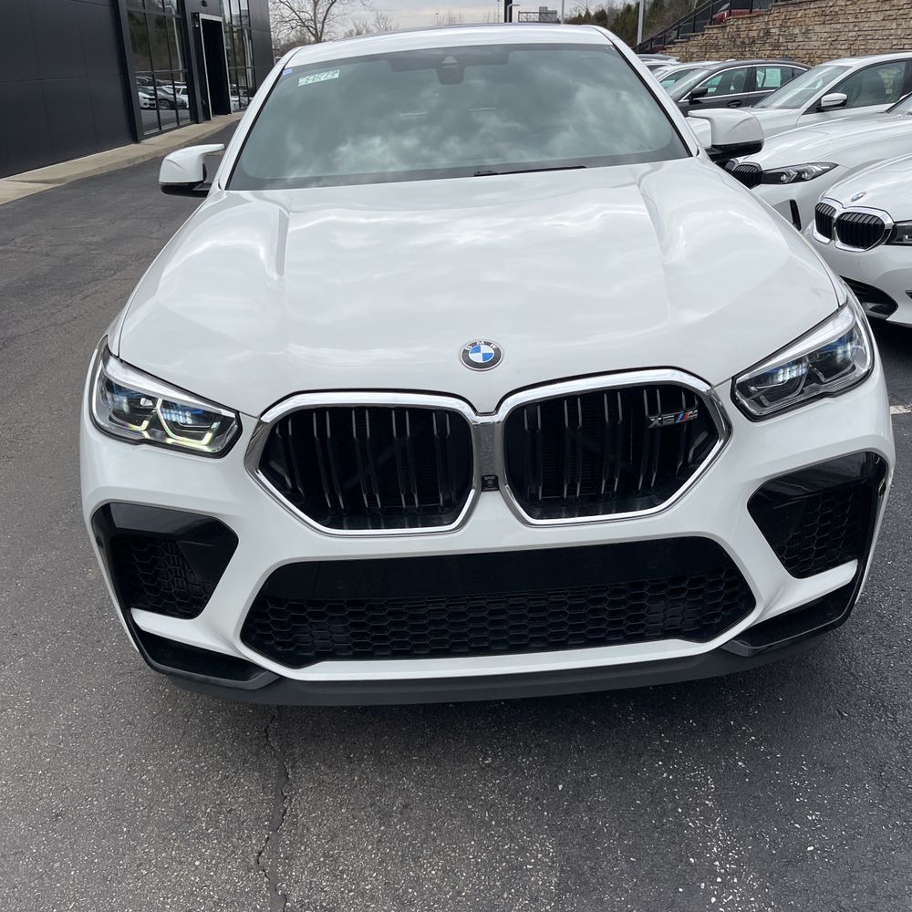 2022 BMW X6 M