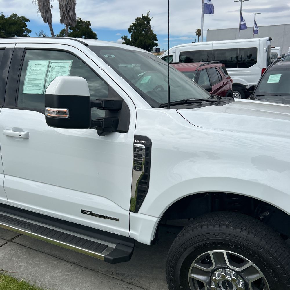 2023 Ford F-250 Super Duty Lariat