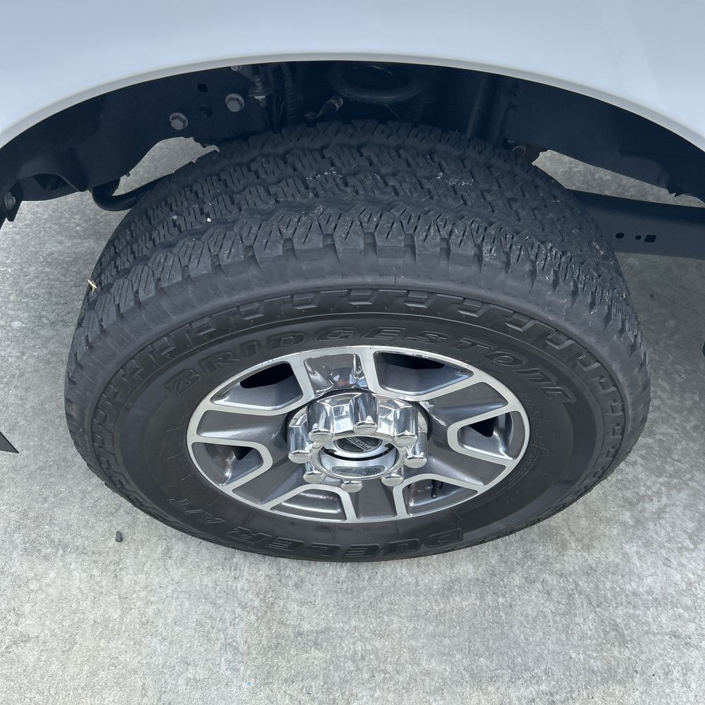 2023 Ford F-250 Super Duty Lariat