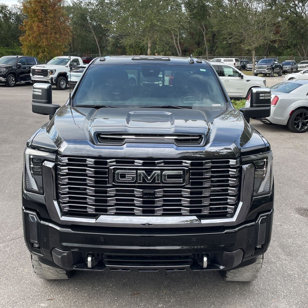 2024 GMC Sierra 2500HD Denali Ultimate