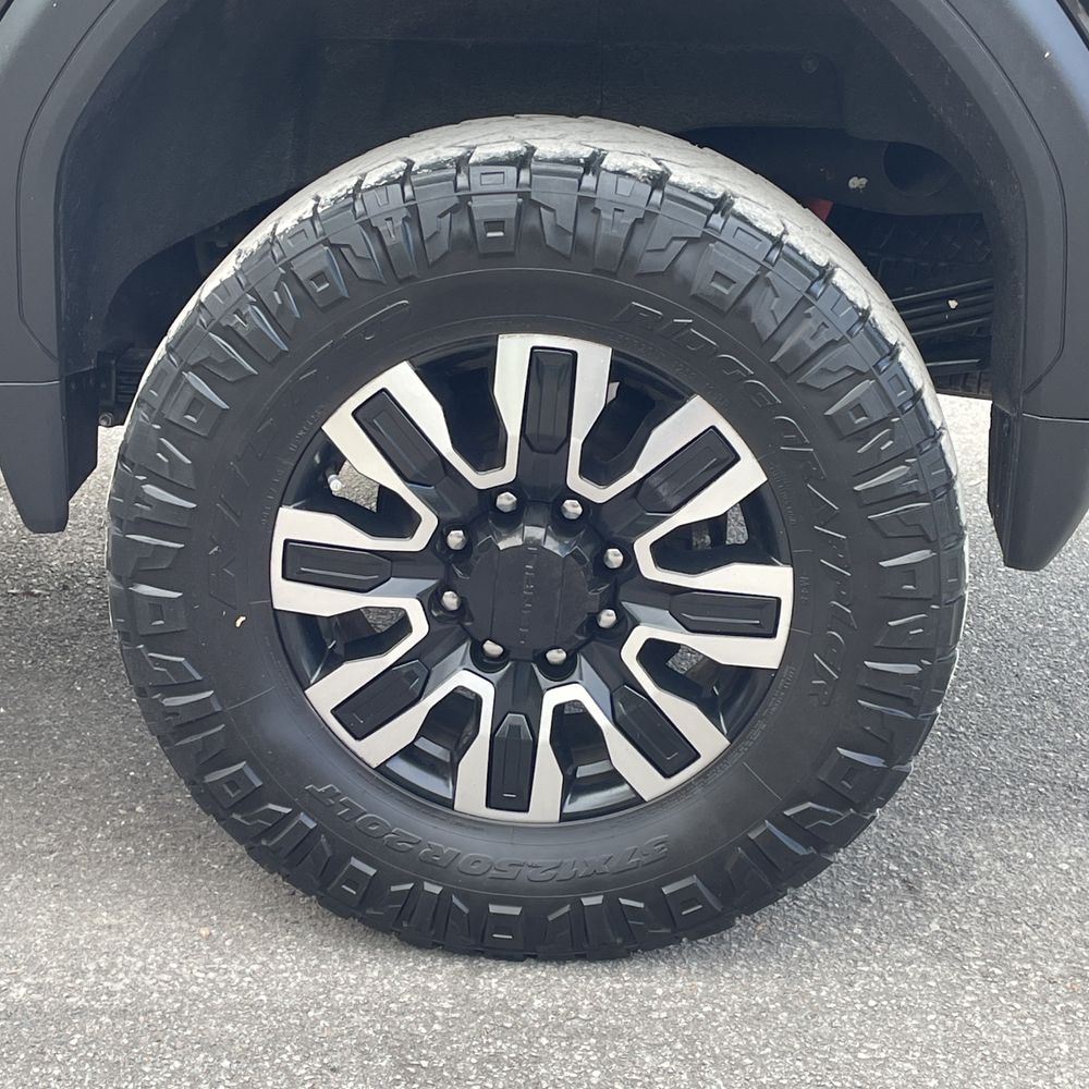 2024 GMC Sierra 2500HD Denali Ultimate
