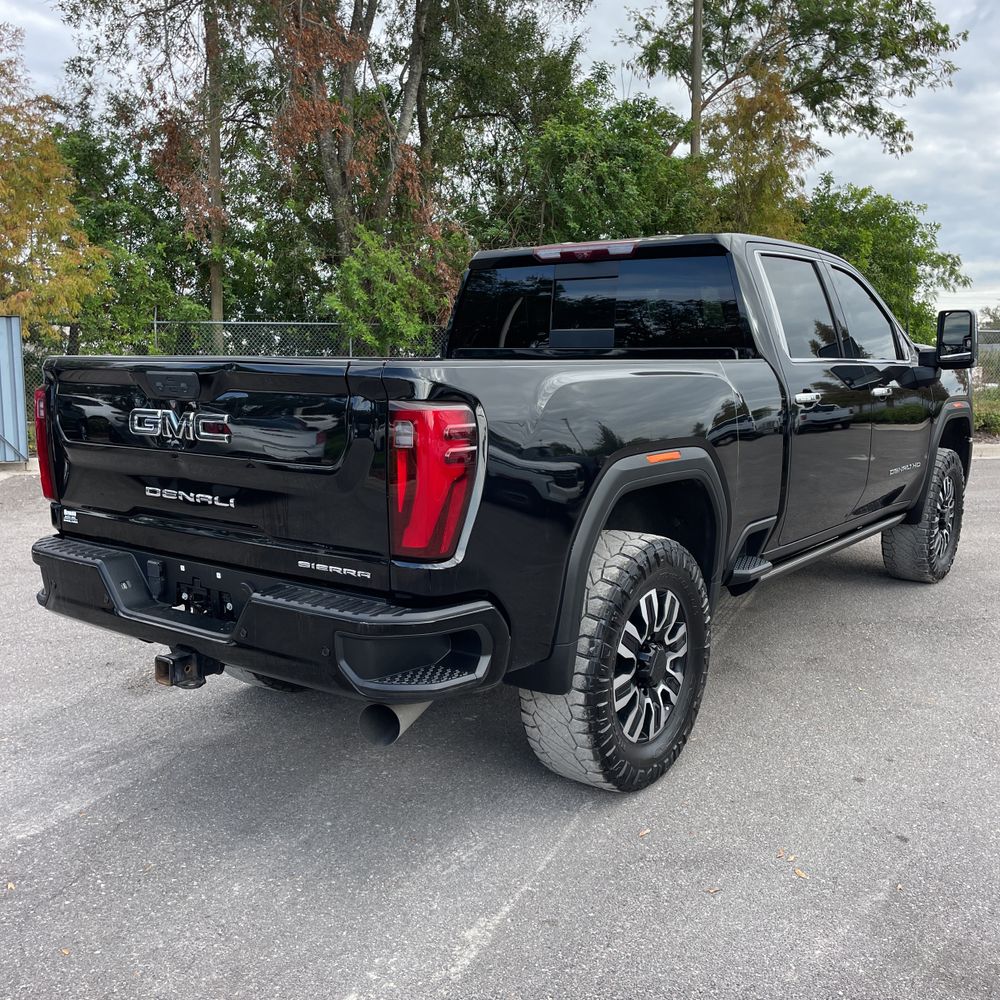 2024 GMC Sierra 2500HD Denali Ultimate