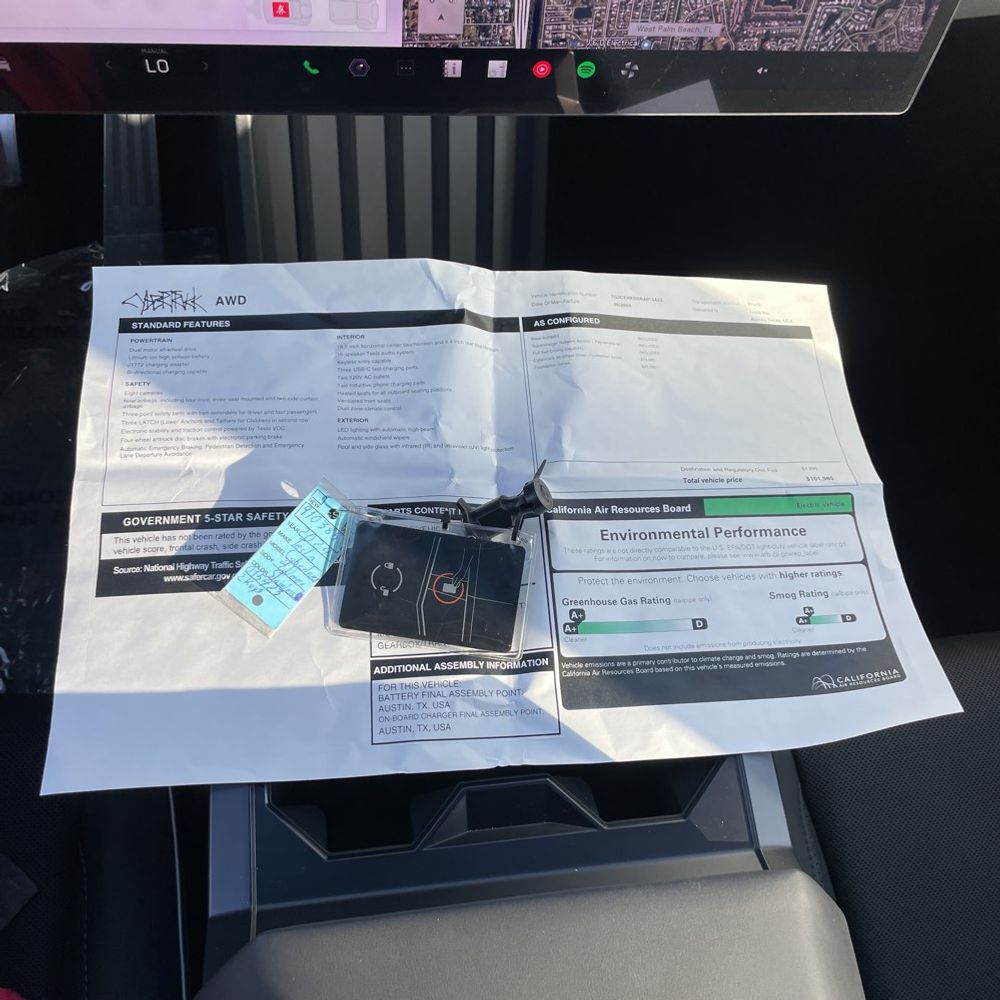 2024 Tesla Cybertruck Base