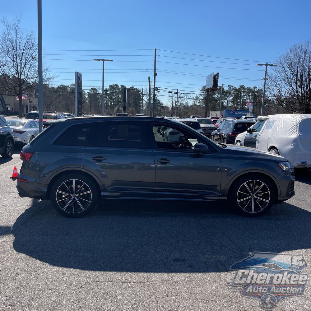 2023 Audi SQ7 Prestige