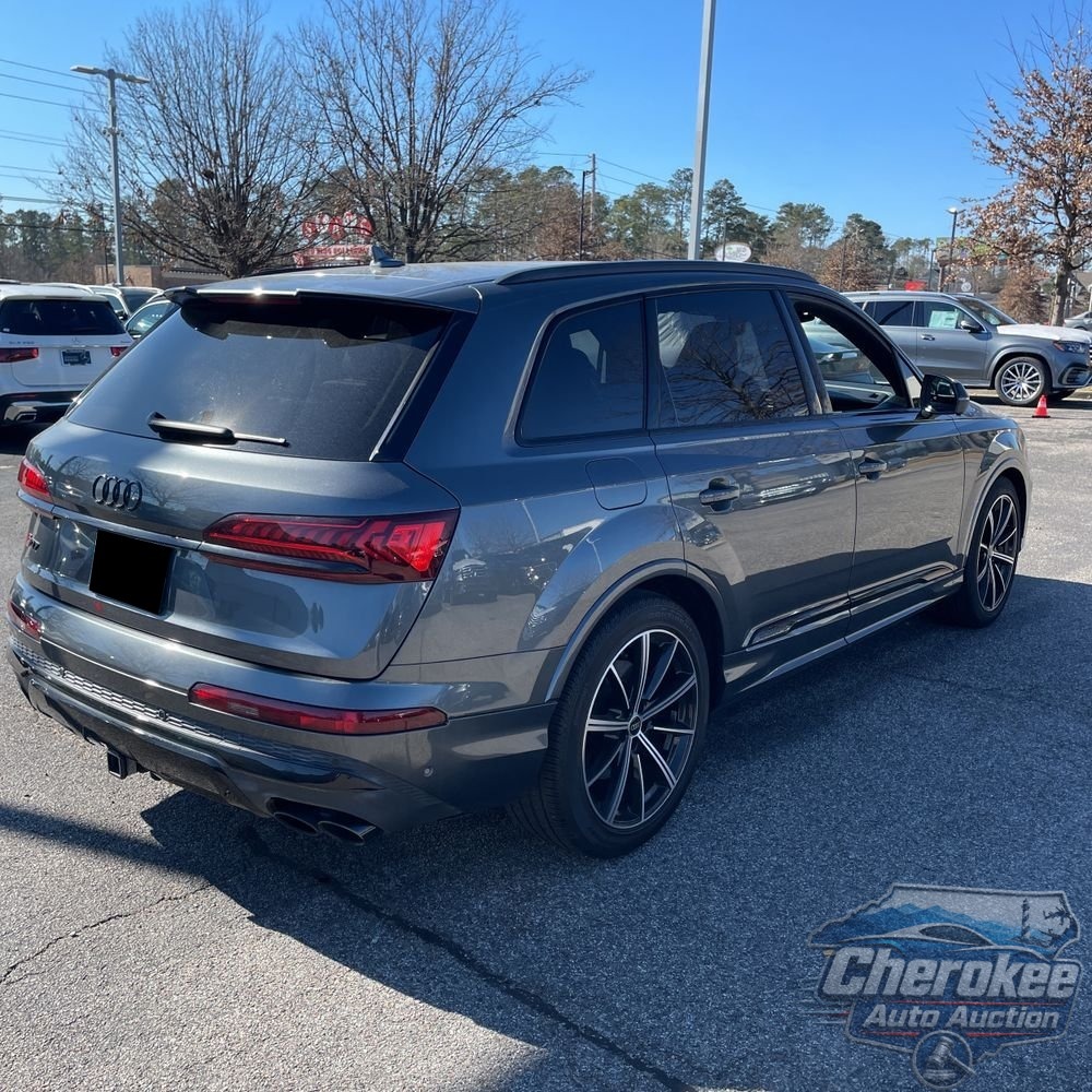 2023 Audi SQ7 Prestige