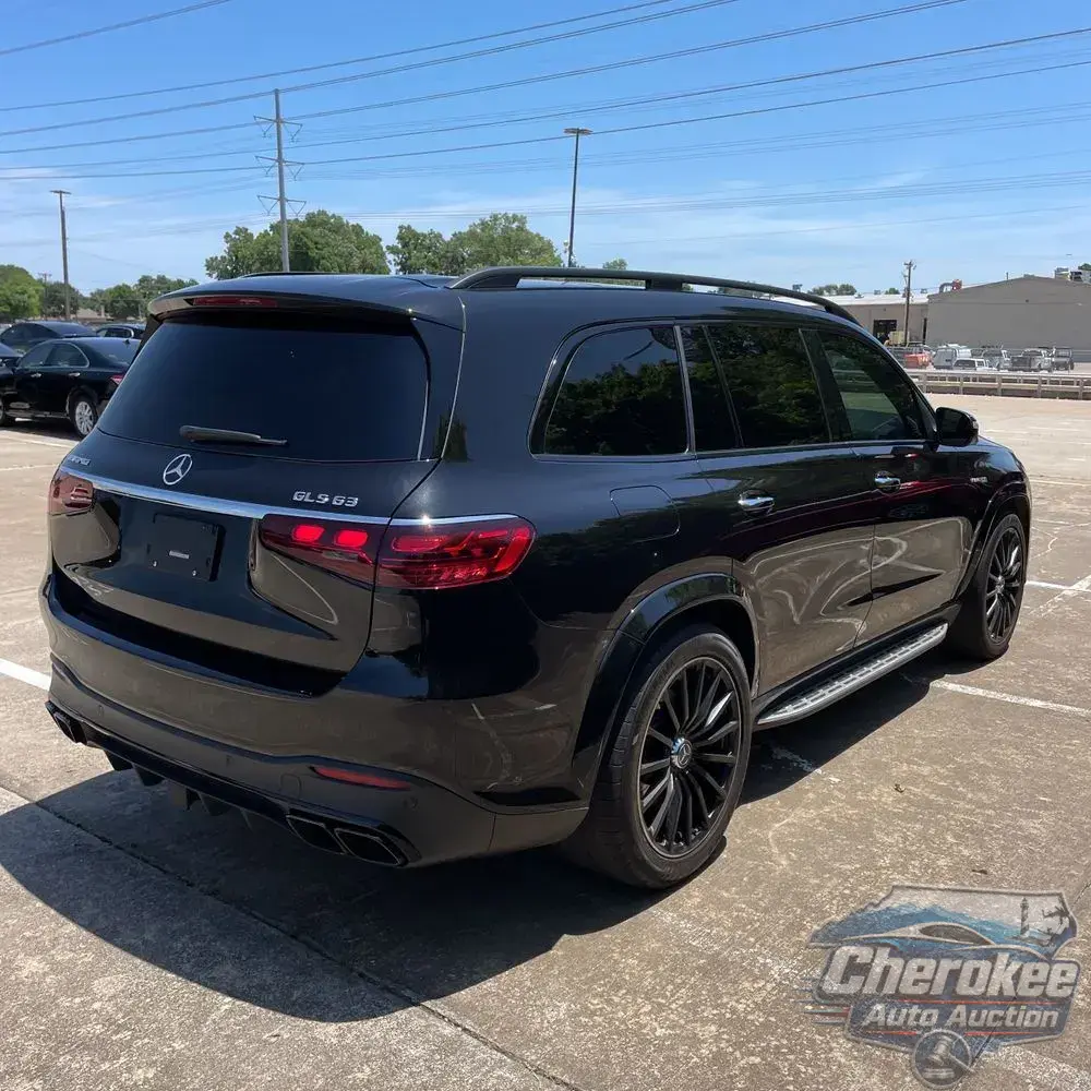 2024 Mercedes-Benz GLS AMG GLS 63