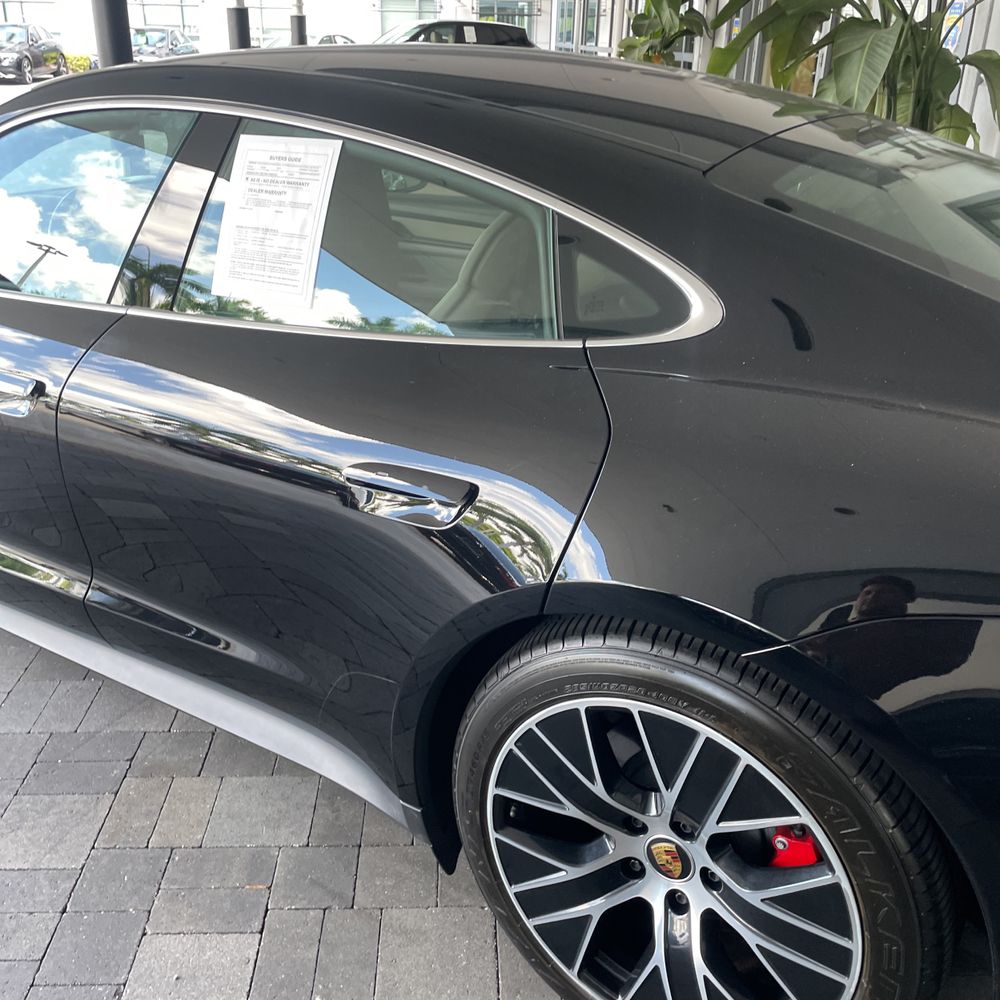2023 Porsche Taycan 4S