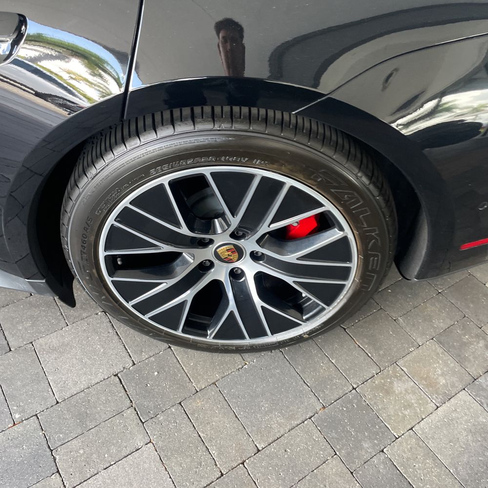 2023 Porsche Taycan 4S